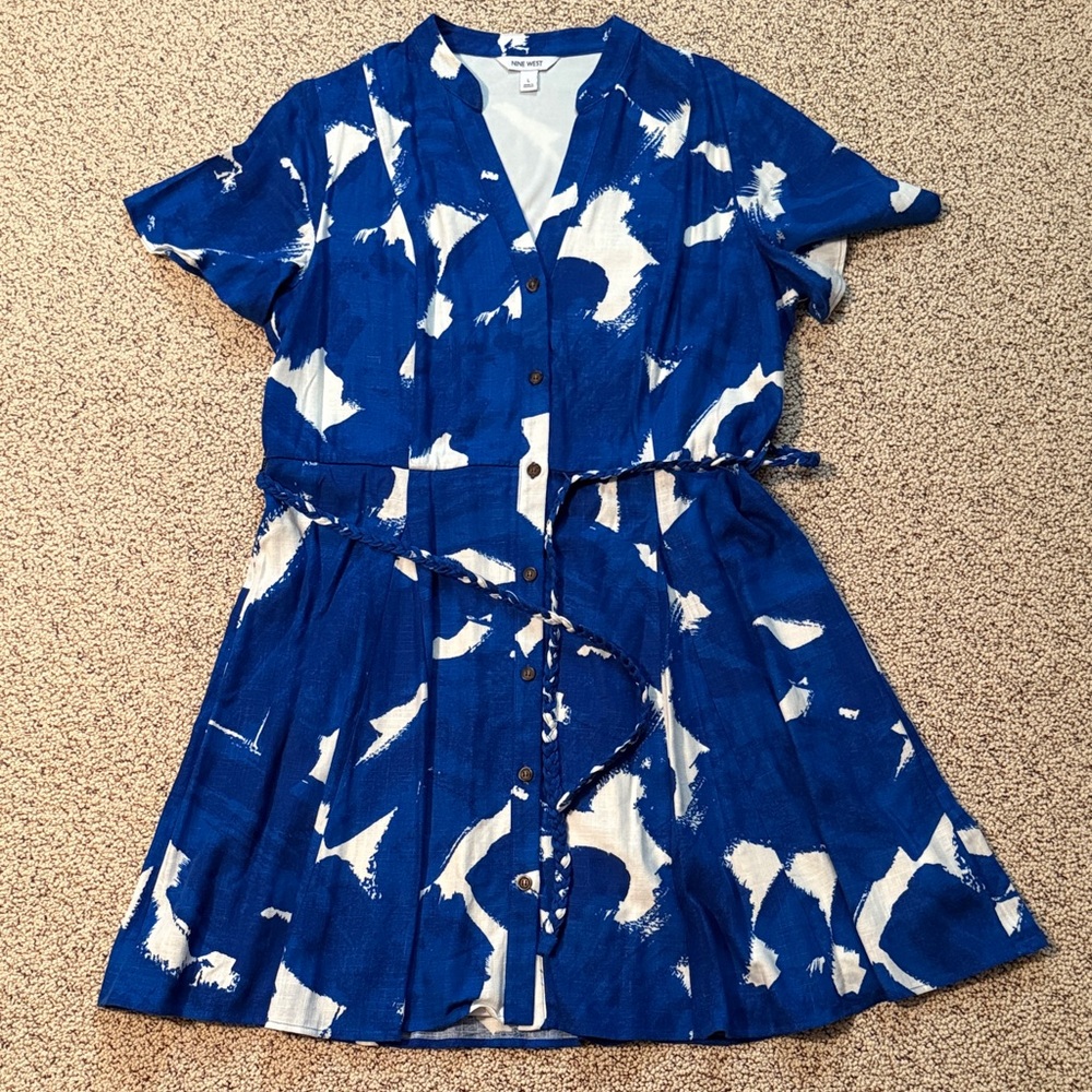 Nine West Abstract Blue and White Mini Dress